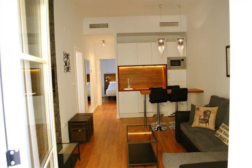 Minimal Rooms มาลากา ภายนอก รูปภาพ