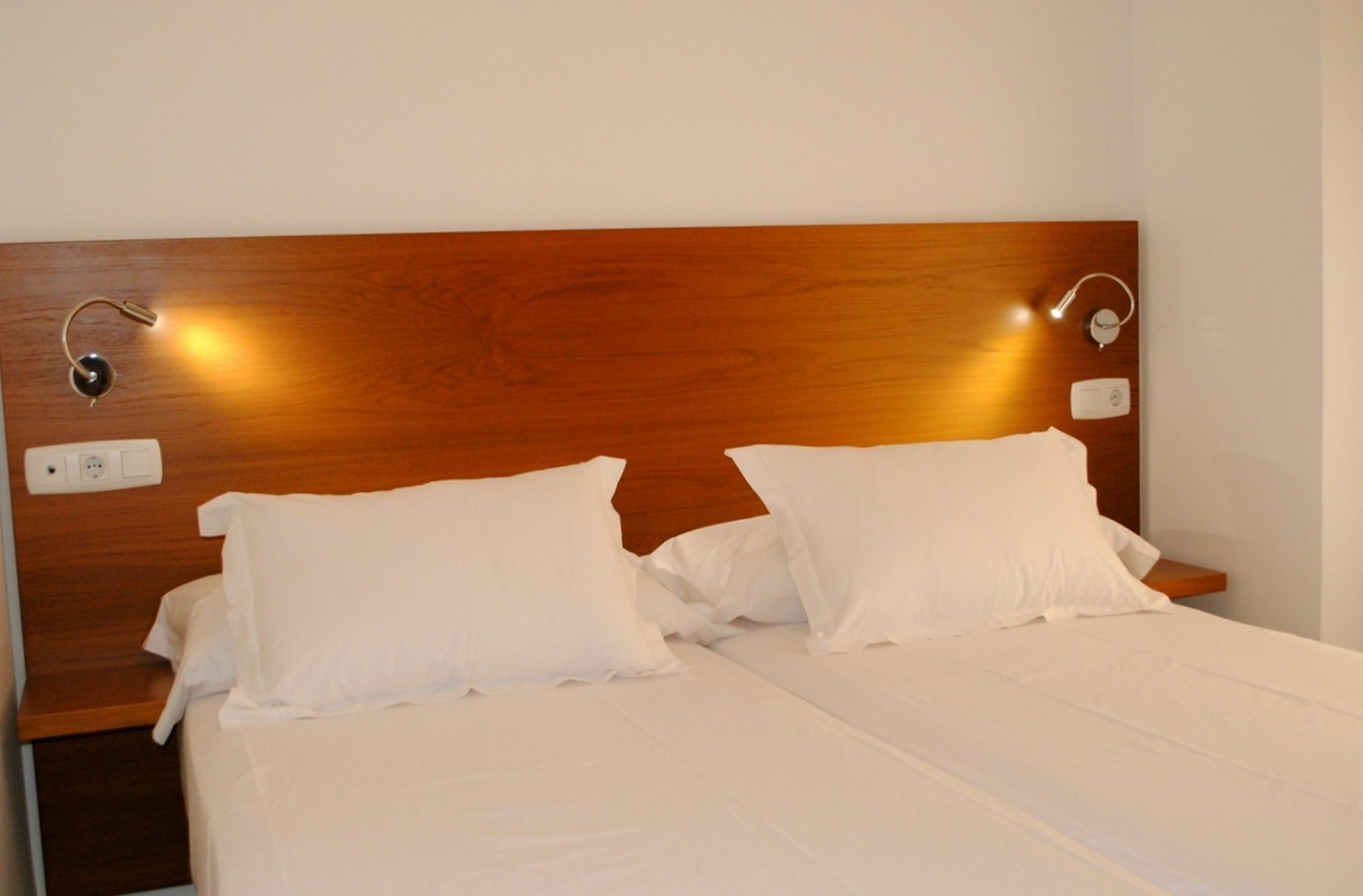 Minimal Rooms มาลากา ภายนอก รูปภาพ