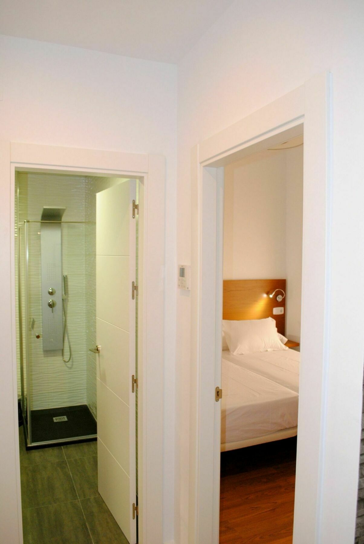 Minimal Rooms มาลากา ภายนอก รูปภาพ